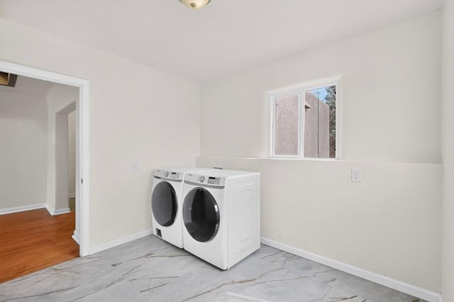 4700 Crest Avenue SE, Albuquerque, NM 87108