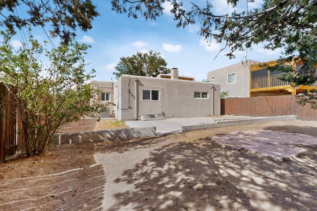 4700 Crest Avenue SE, Albuquerque, NM 87108