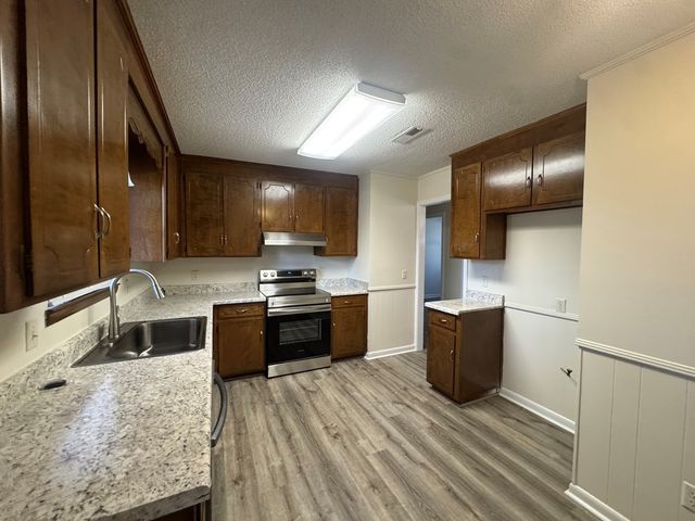 610 Pinto, Dothan, AL 36301