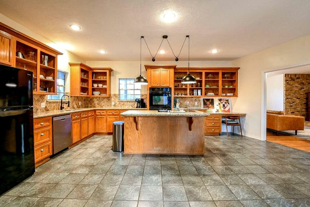 22035 Buescher Road, Tomball, TX 77377