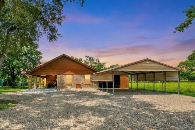 22035 Buescher Road, Tomball, TX 77377
