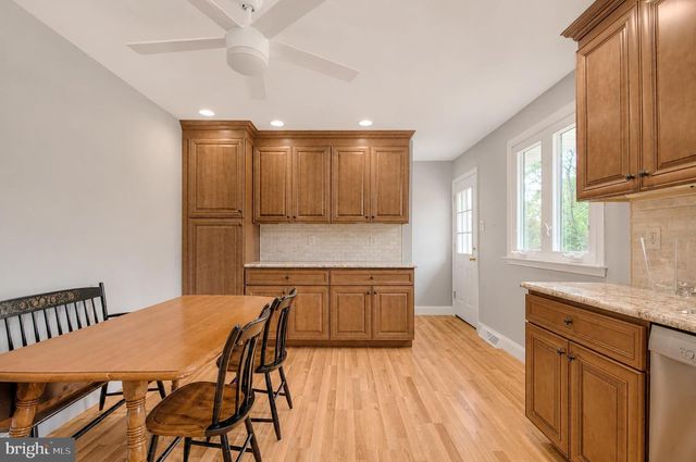 306 9TH ST, West Deptford, NJ 08086