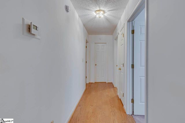 43 Rollingreen Road, Greer, SC 29651