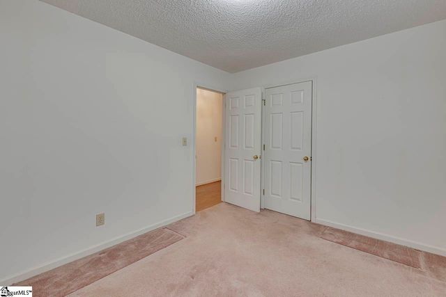 43 Rollingreen Road, Greer, SC 29651