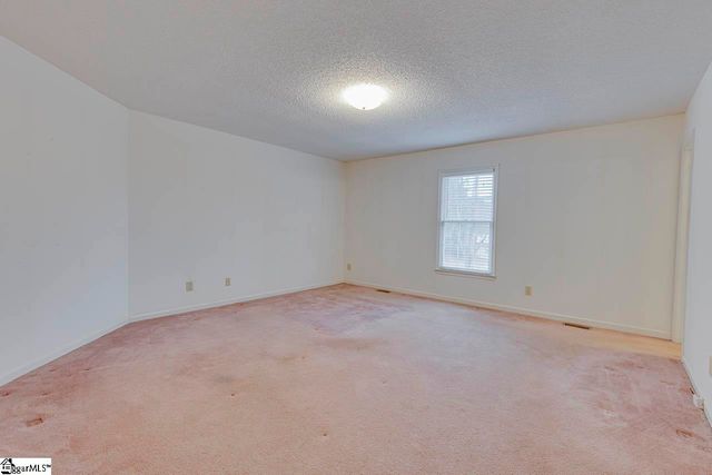 43 Rollingreen Road, Greer, SC 29651