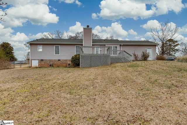 43 Rollingreen Road, Greer, SC 29651