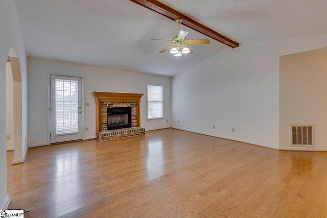 43 Rollingreen Road, Greer, SC 29651