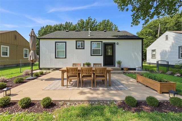 4609 Llyod Street, Kansas City, KS 66103