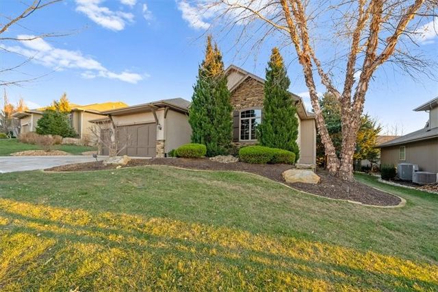 24255 W 121st Terrace, Olathe, KS 66061