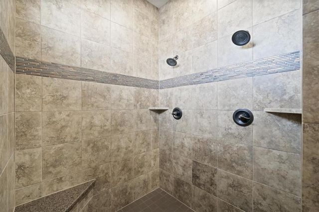 24255 W 121st Terrace, Olathe, KS 66061