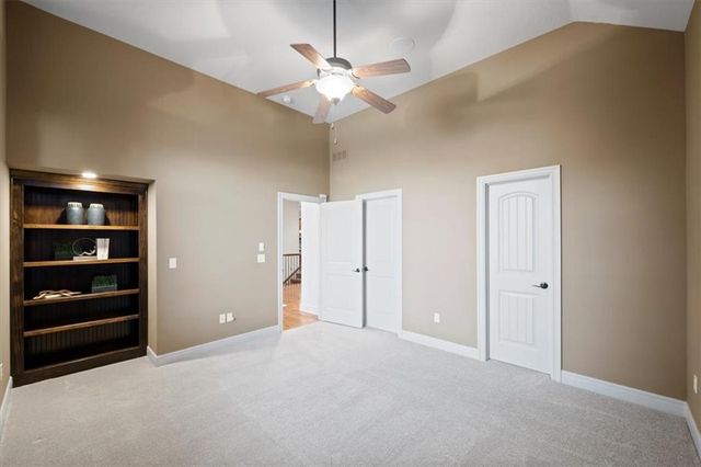 24255 W 121st Terrace, Olathe, KS 66061