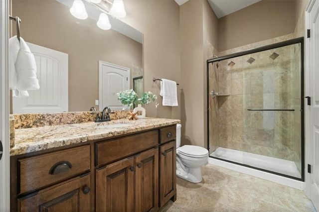 24255 W 121st Terrace, Olathe, KS 66061