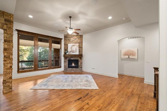 24255 W 121st Terrace, Olathe, KS 66061