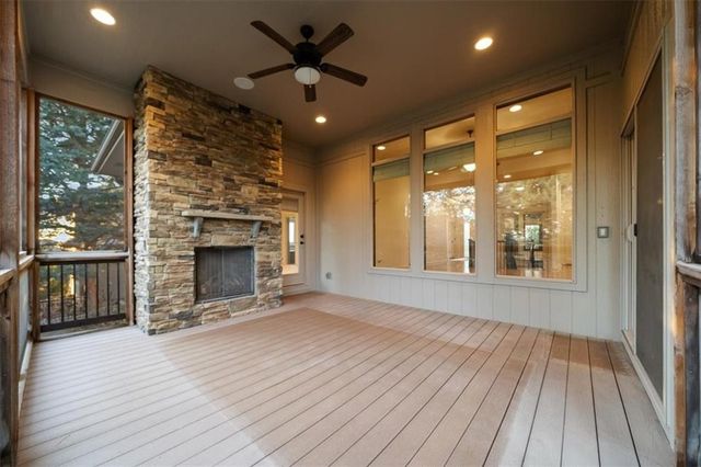 24255 W 121st Terrace, Olathe, KS 66061