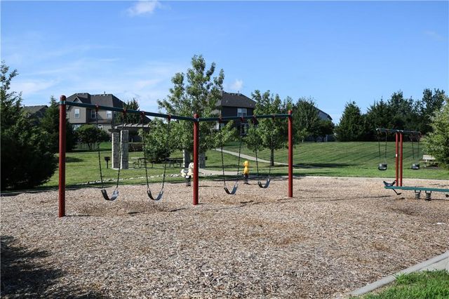 24255 W 121st Terrace, Olathe, KS 66061