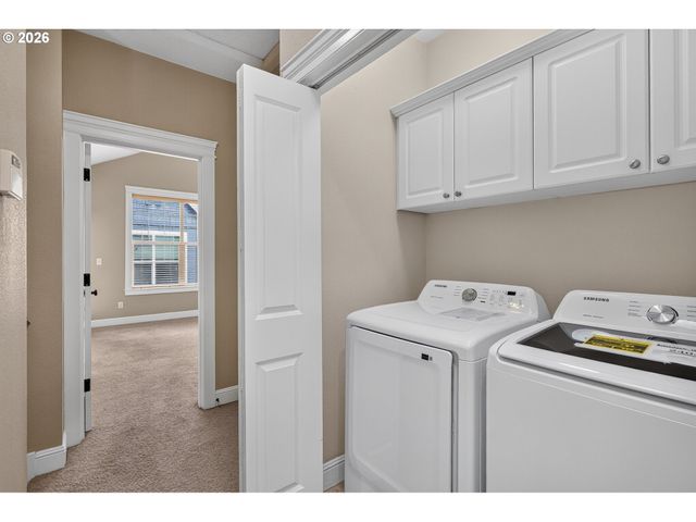 343 Ne BRYANT St, Portland, OR 97211