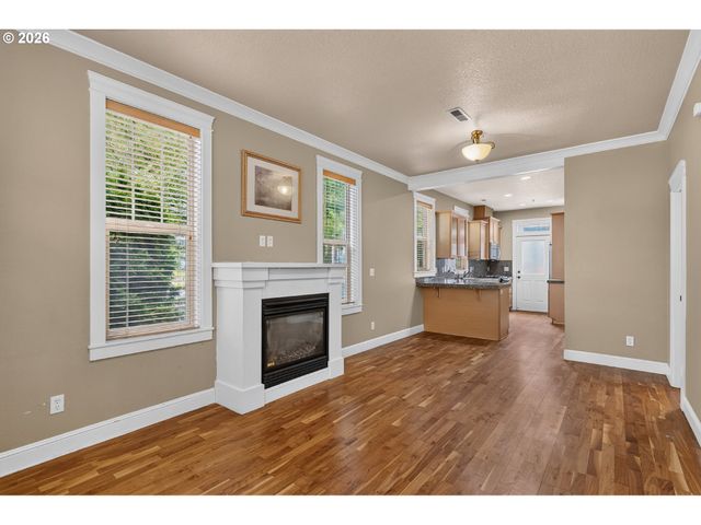 343 Ne BRYANT St, Portland, OR 97211