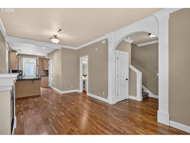 343 Ne BRYANT St, Portland, OR 97211