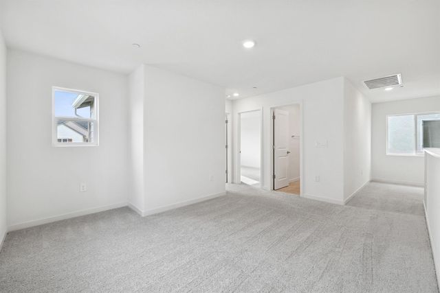 3413 Shaker Way, Sacramento, CA 95835