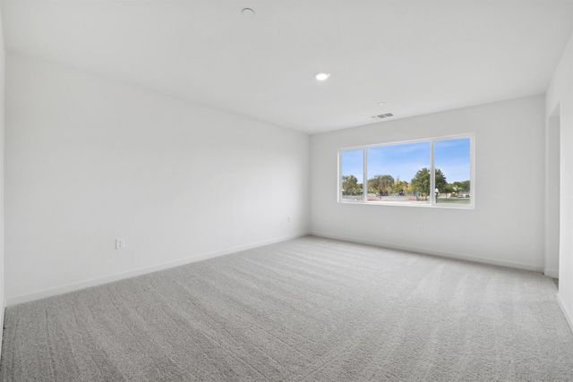 3413 Shaker Way, Sacramento, CA 95835