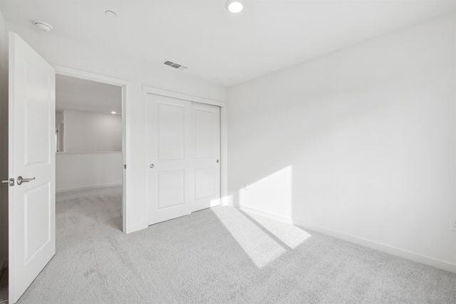 3413 Shaker Way, Sacramento, CA 95835