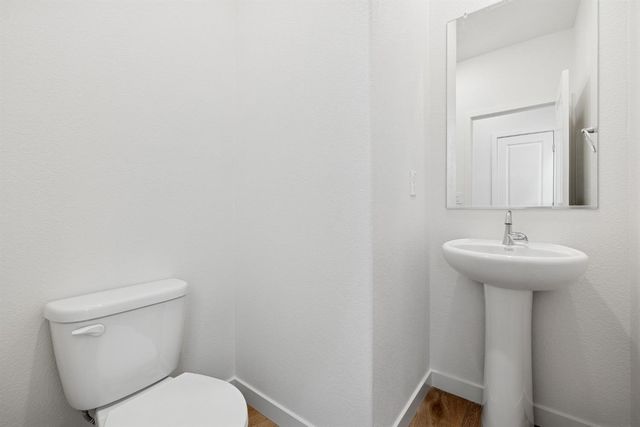 3413 Shaker Way, Sacramento, CA 95835