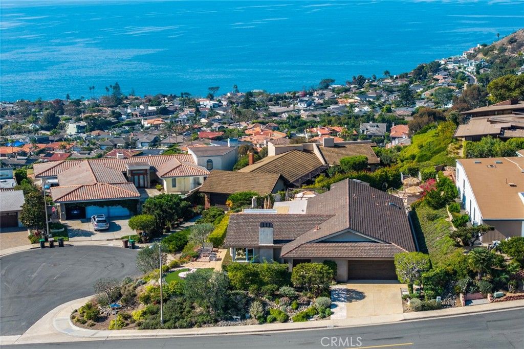 Image 1 of property listing at 32201 Sea Island Drive, Dana Point, CA 92629