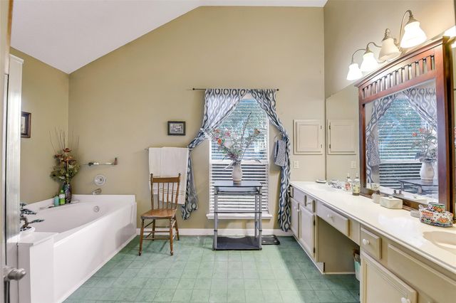 18002 Golden Ridge Drive, Houston, TX 77084