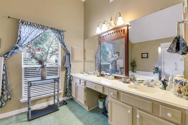 18002 Golden Ridge Drive, Houston, TX 77084