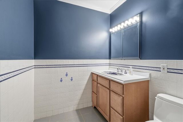 547 Gallion Ave, Brookline, PA 15226