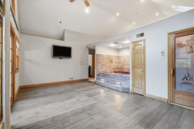 547 Gallion Ave, Brookline, PA 15226