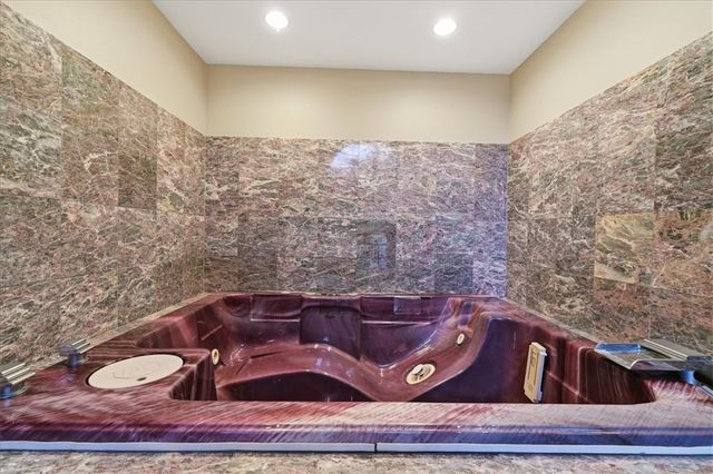 547 Gallion Ave, Brookline, PA 15226