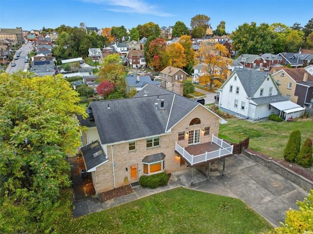 547 Gallion Ave, Brookline, PA 15226