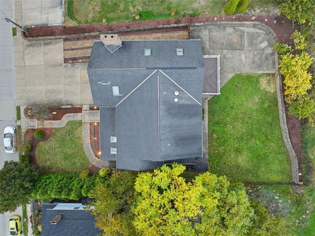 547 Gallion Ave, Brookline, PA 15226