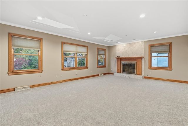 547 Gallion Ave, Brookline, PA 15226