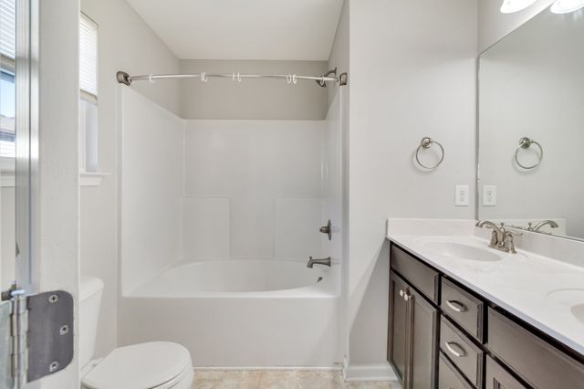 144 Ramsden Ave, La Vergne, TN 37086