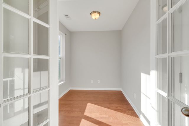 144 Ramsden Ave, La Vergne, TN 37086