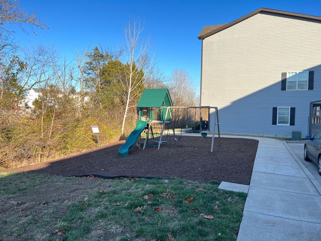 144 Ramsden Ave, La Vergne, TN 37086