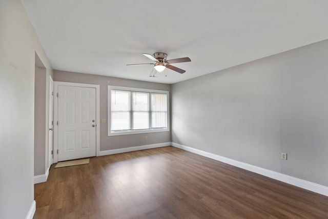 401 S Cherry Street, Seneca, SC 29678