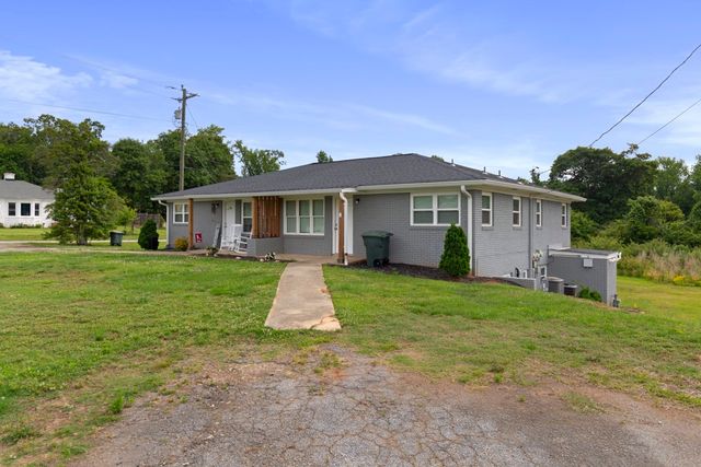 401 S Cherry Street, Seneca, SC 29678