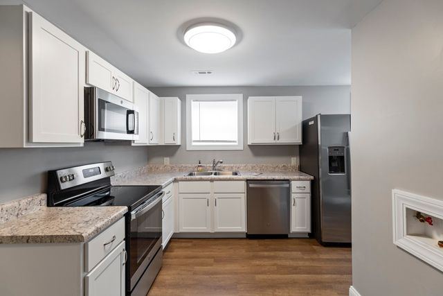 401 S Cherry Street, Seneca, SC 29678