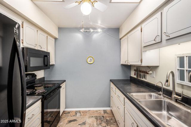 13039 N 100TH Drive, Sun City, AZ 85351