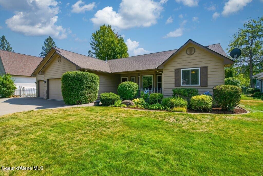 4970 E Shoreline DR, Post Falls, ID 83854 photo 1