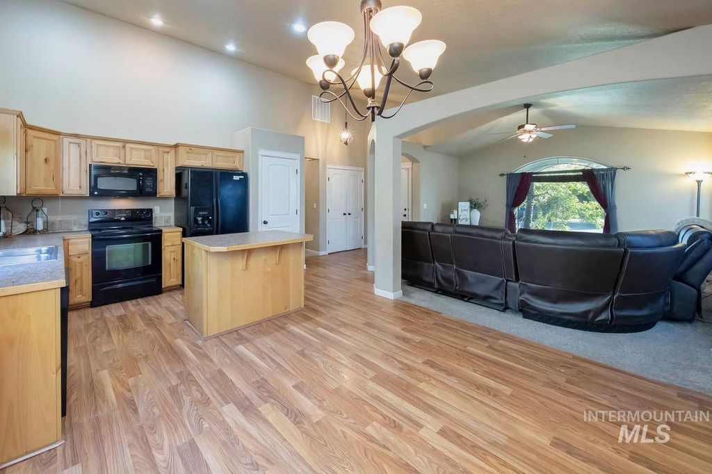 10262 W Breckfield Street, Boise, ID 83709 photo 4