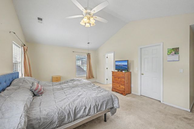 8047 Old London Road, North Charleston, SC 29406