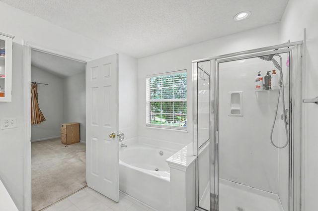 8047 Old London Road, North Charleston, SC 29406