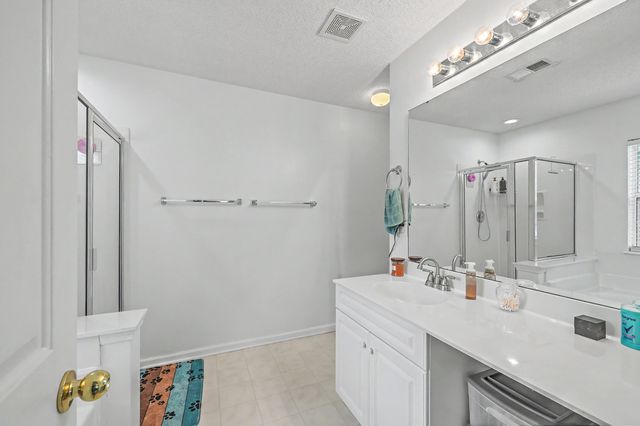 8047 Old London Road, North Charleston, SC 29406