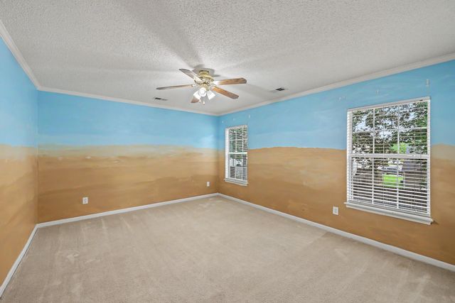 8047 Old London Road, North Charleston, SC 29406