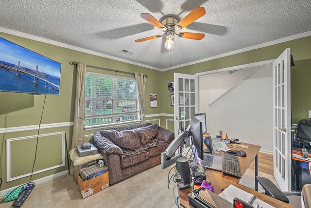 8047 Old London Road, North Charleston, SC 29406