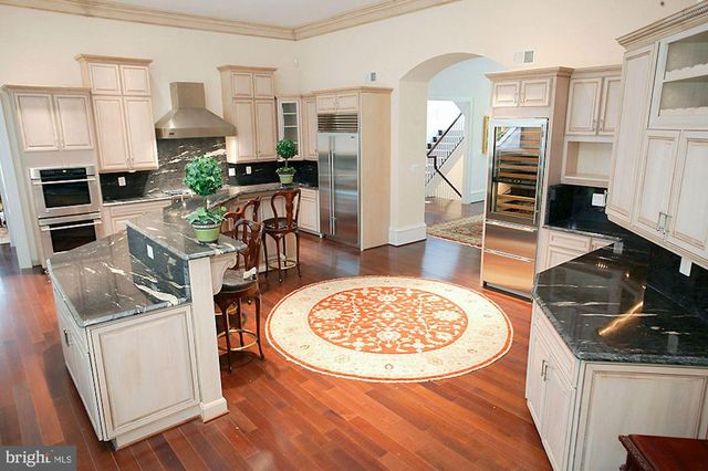 1347 KIRBY RD, Mclean, VA 22101